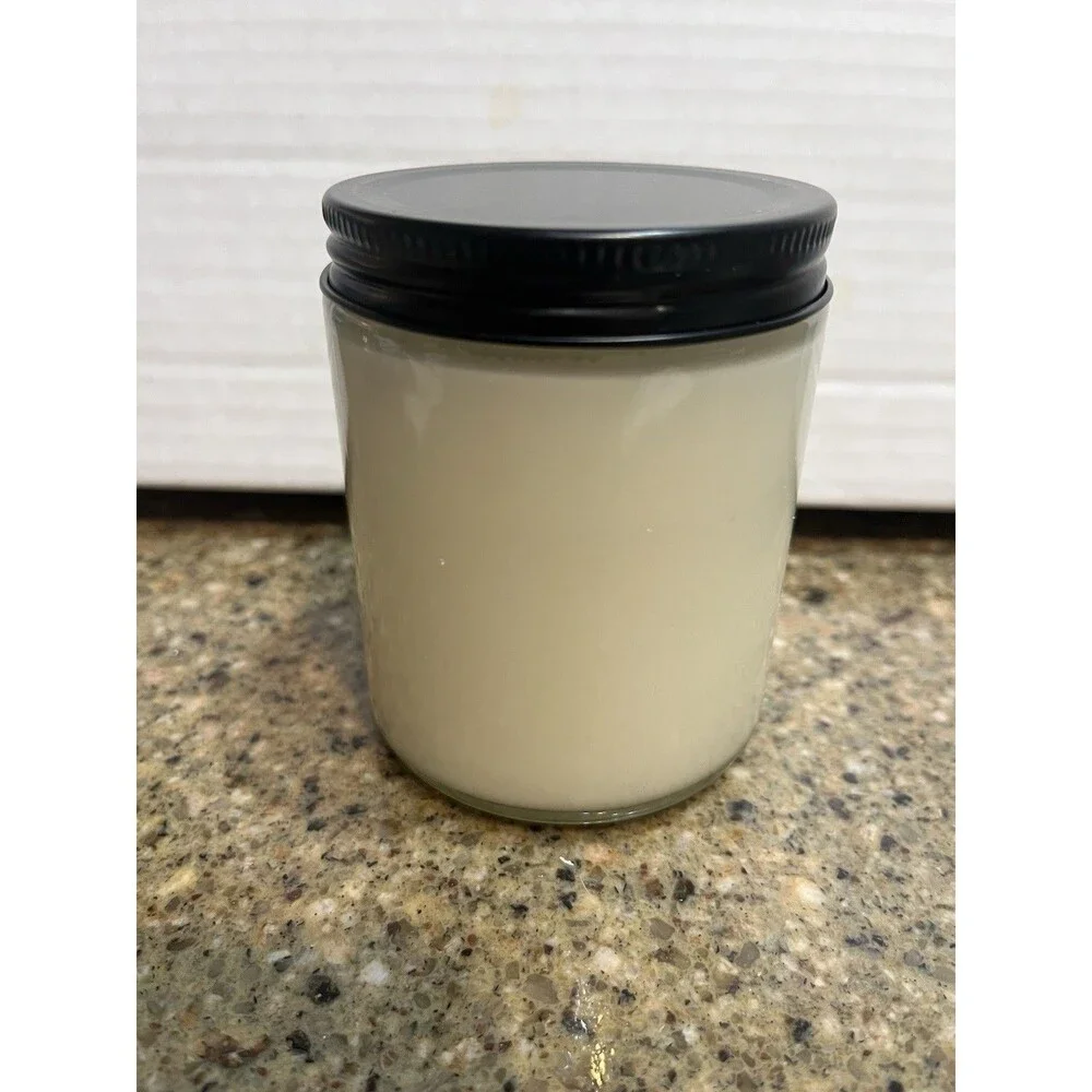 Lumeloom candle scented